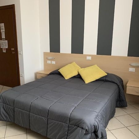 Hotel Bussana Porto Tolle Dış mekan fotoğraf