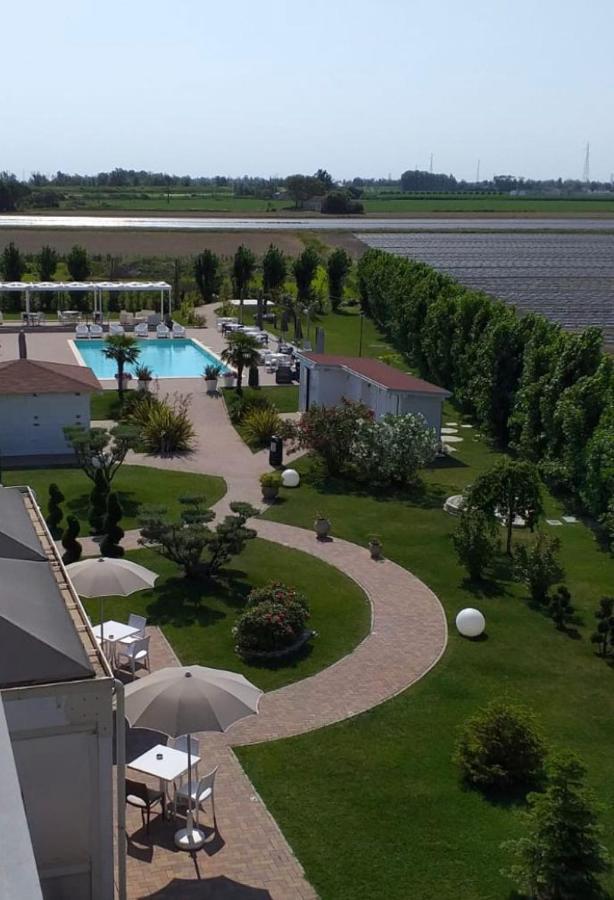 Hotel Bussana Porto Tolle Dış mekan fotoğraf