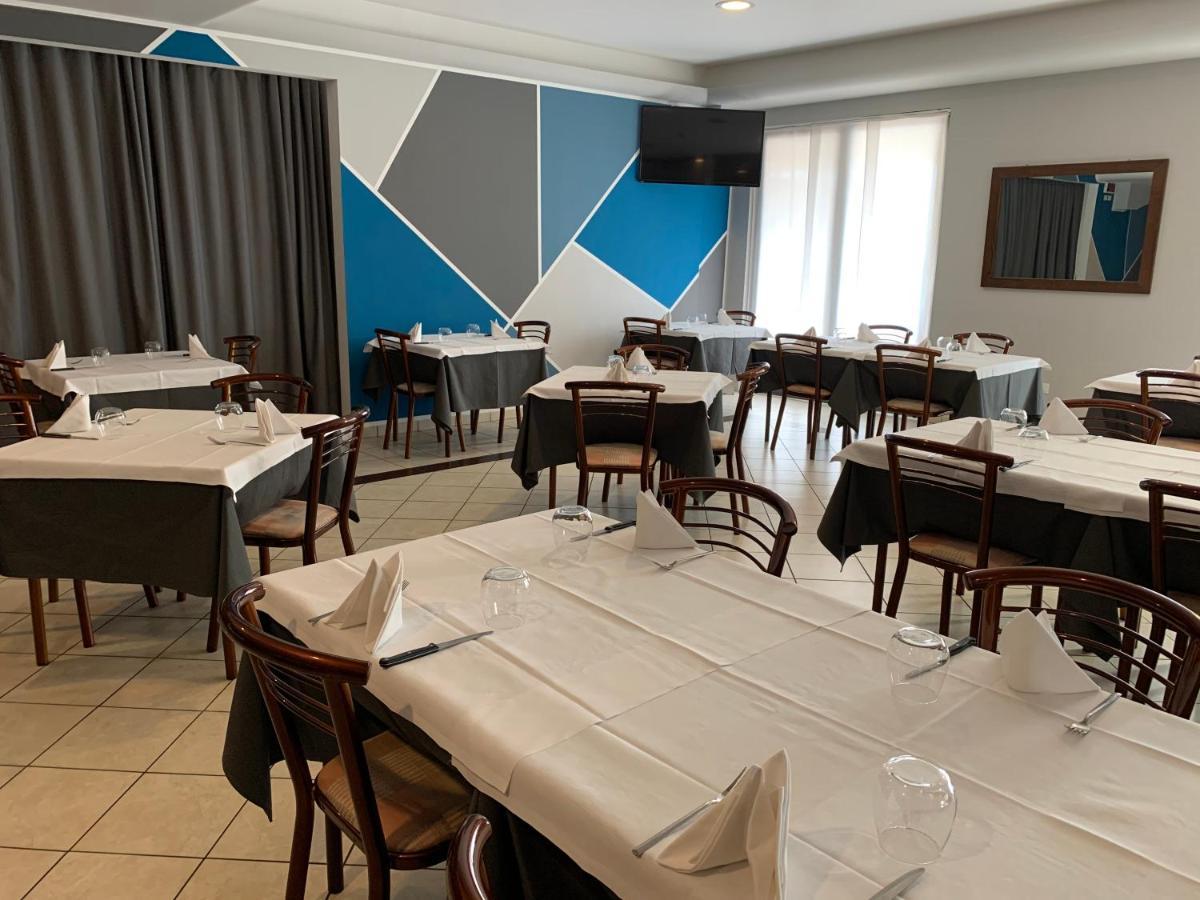 Hotel Bussana Porto Tolle Dış mekan fotoğraf