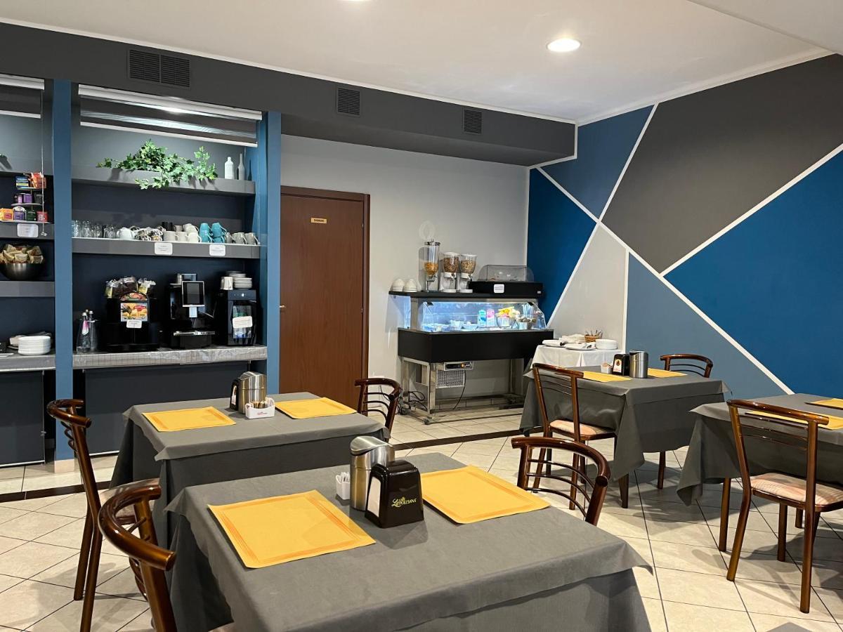 Hotel Bussana Porto Tolle Dış mekan fotoğraf