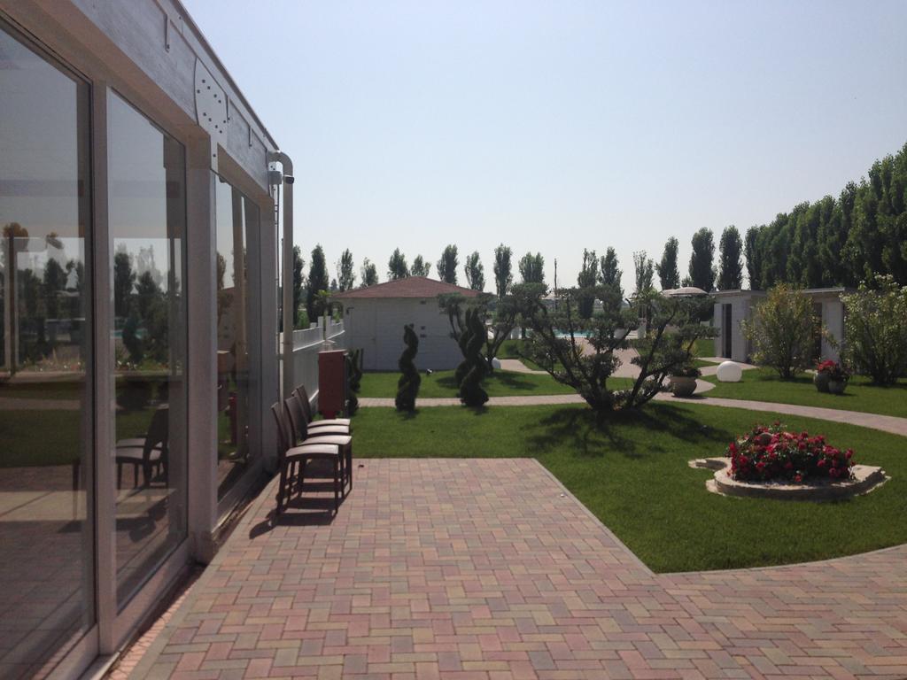Hotel Bussana Porto Tolle Dış mekan fotoğraf