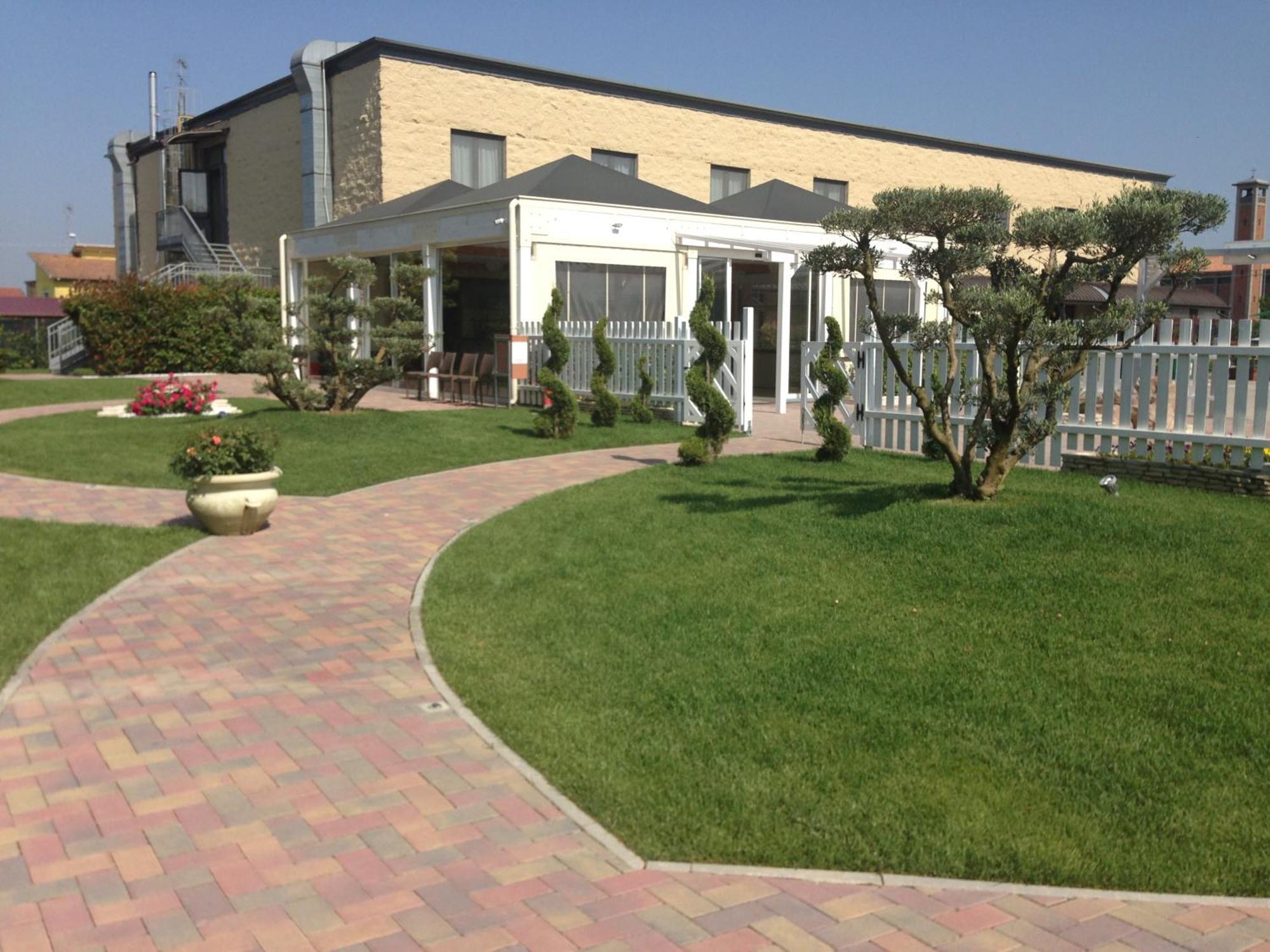 Hotel Bussana Porto Tolle Dış mekan fotoğraf