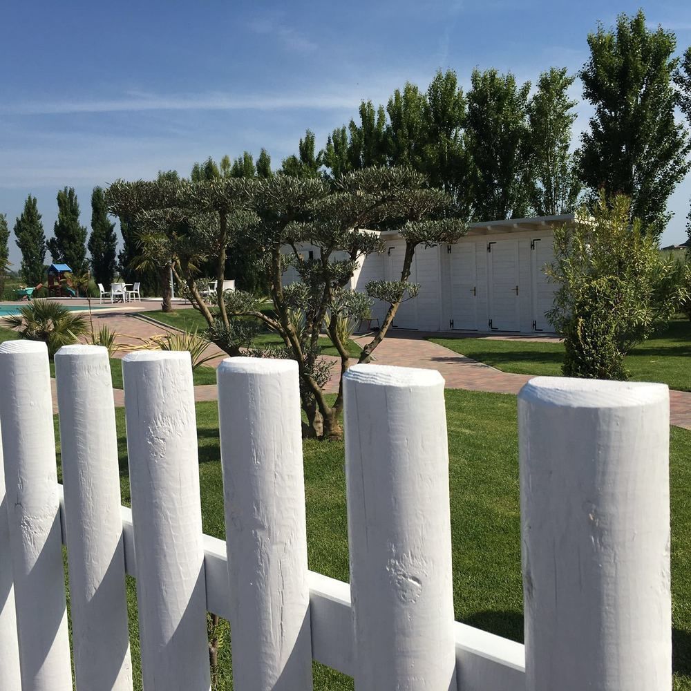 Hotel Bussana Porto Tolle Dış mekan fotoğraf
