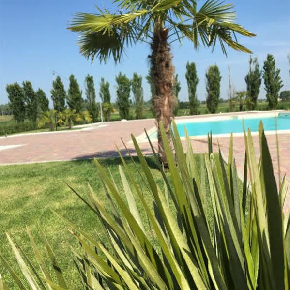 Hotel Bussana Porto Tolle Dış mekan fotoğraf